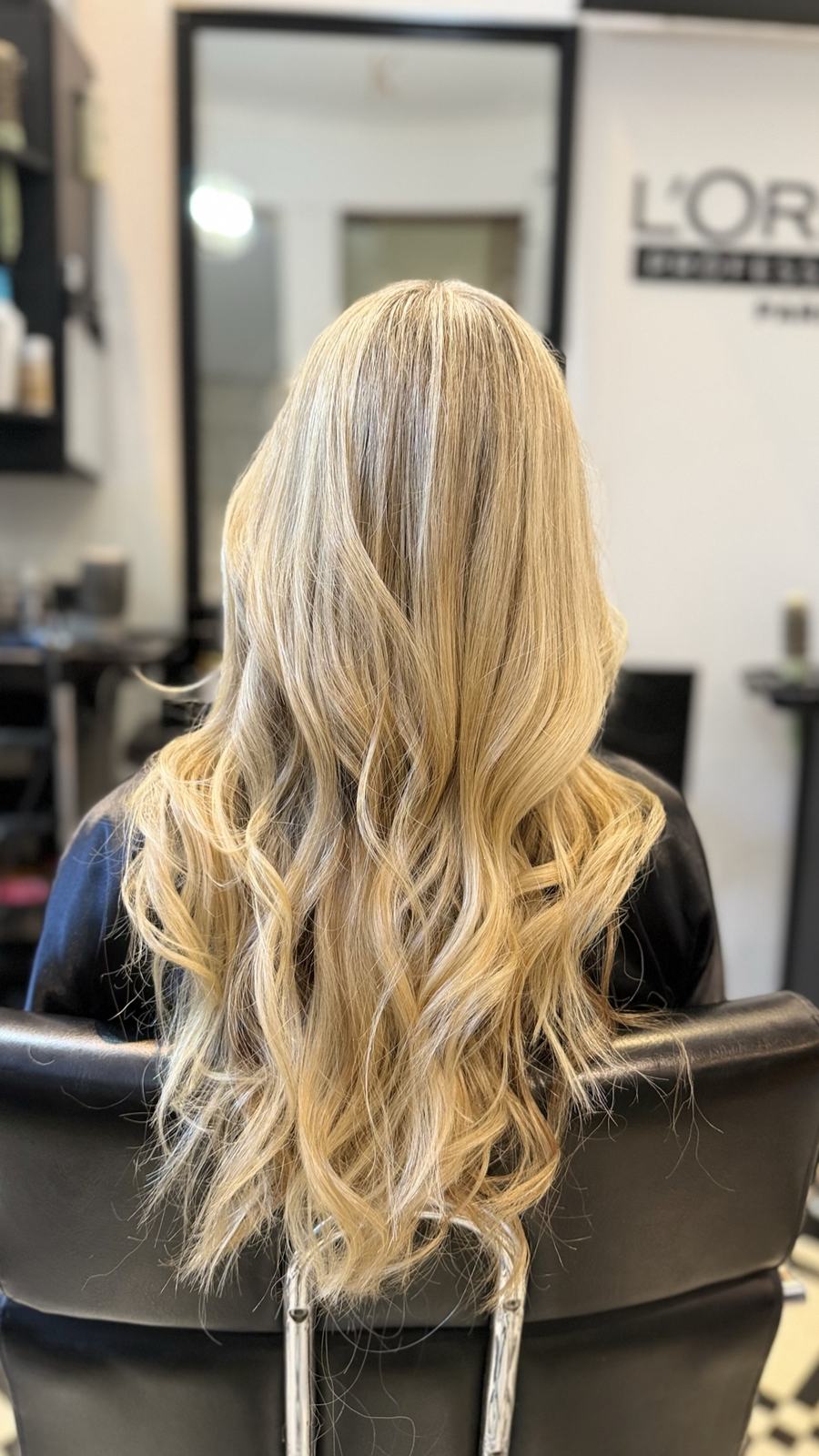 Rubio con ondas y reflejos